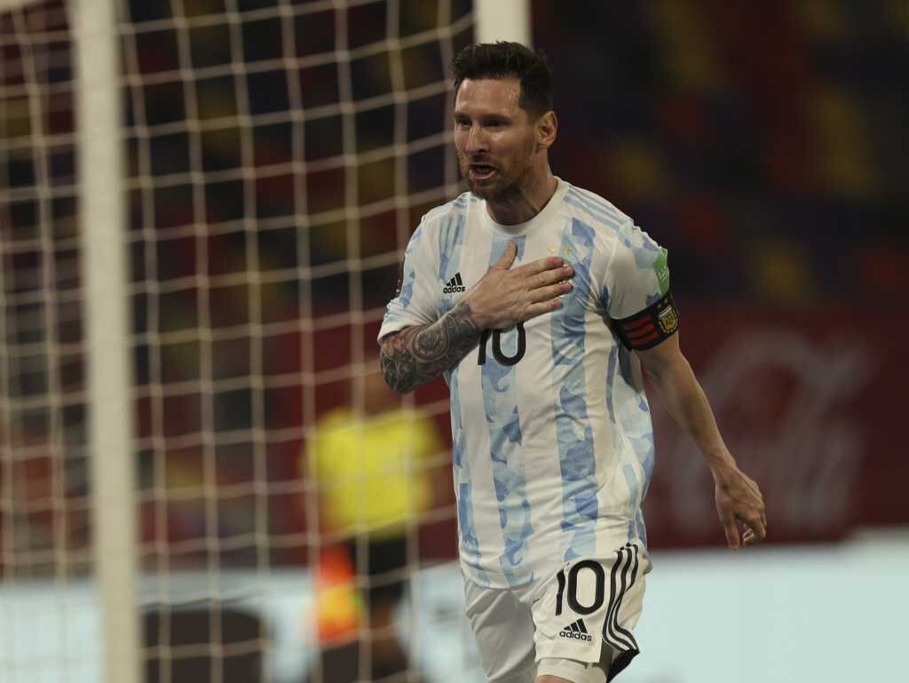 Lionel Messi va en busca del título que hace décadas se le niega a la Argentina.
