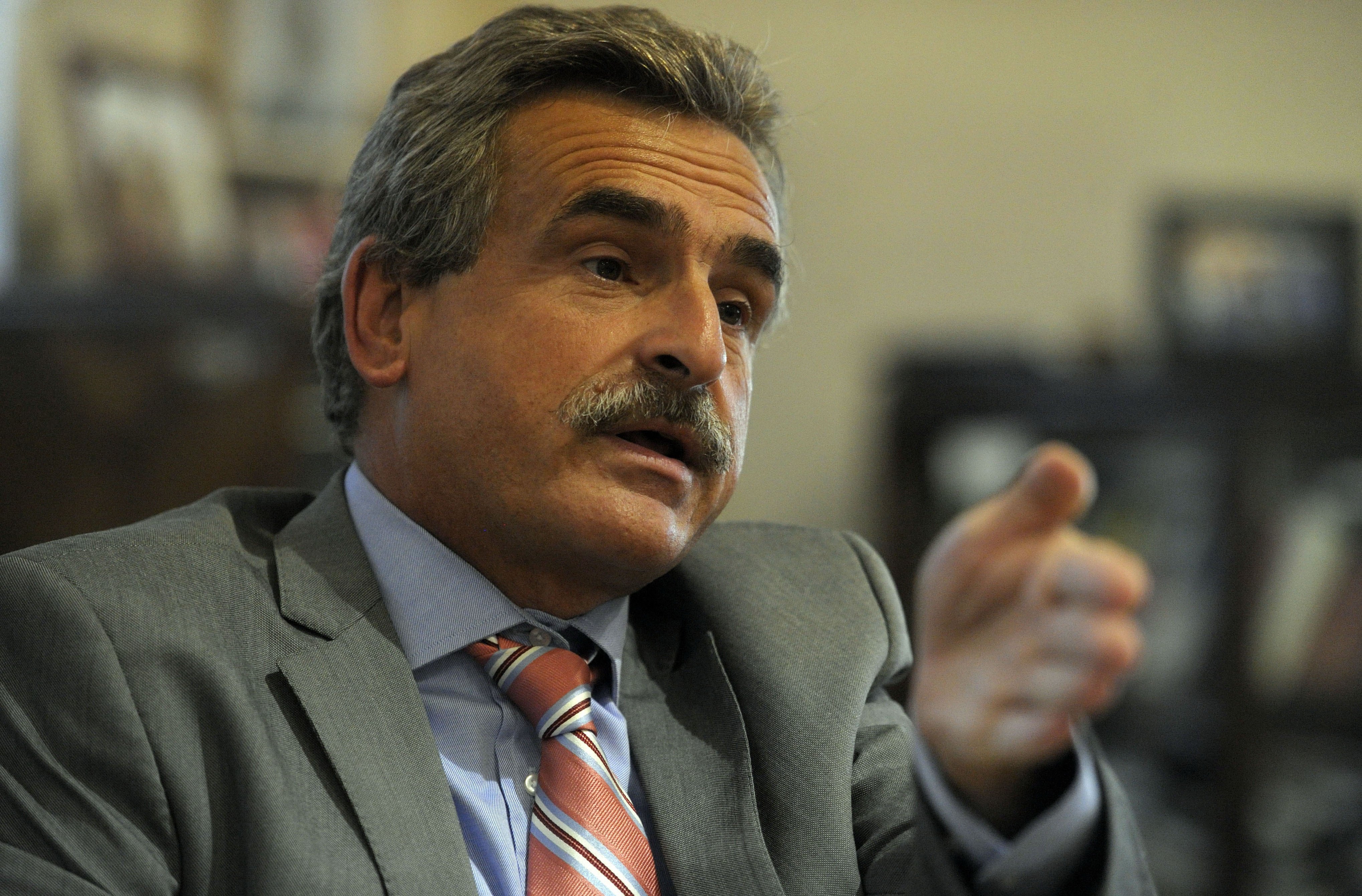 Rossi: "El peronismo tiene que ser una fuerza opositora a nivel nacional y provincial".