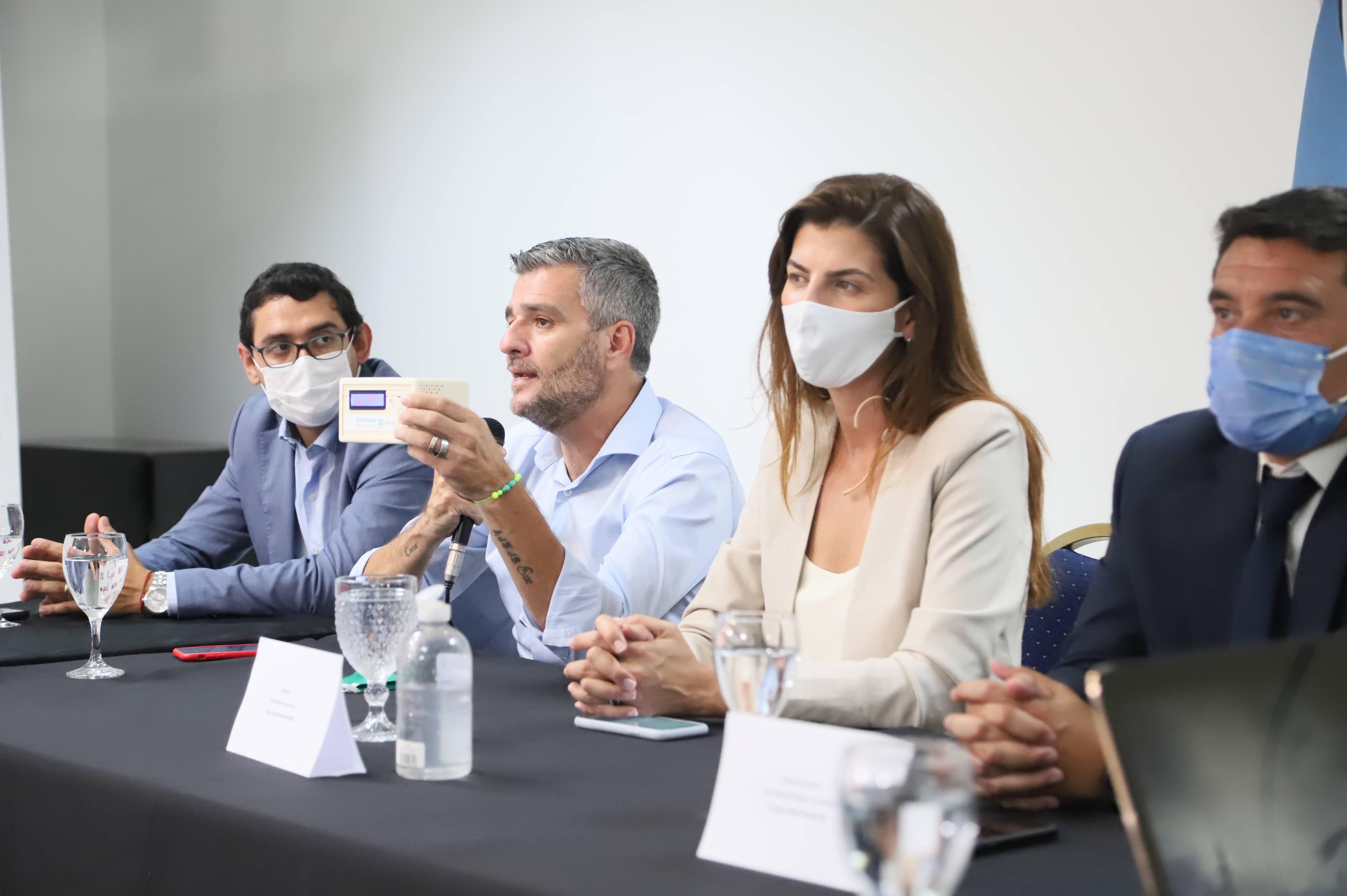 Zabaleta y Romero junto a Gustavo Solís y Guillermo Ferreyra
