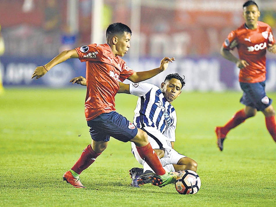 Independiente no pudo romper el 0-0 en su estadio ni con el talento de Barco.
