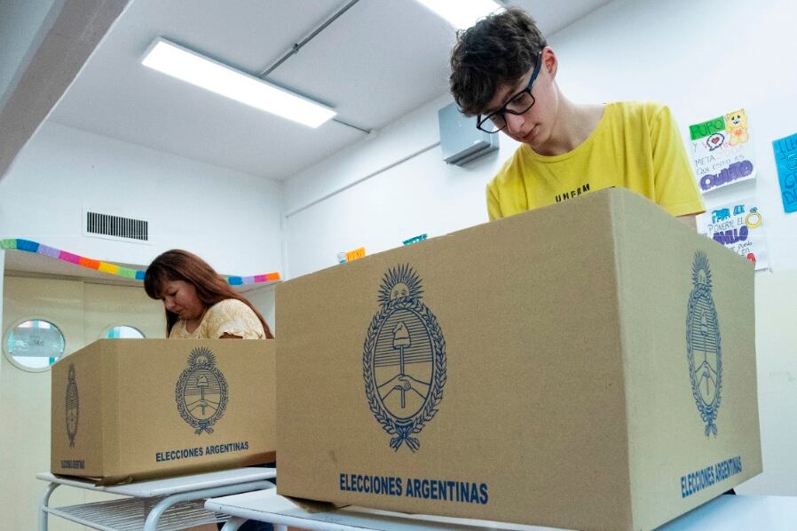 Se plebiscita la gestión. Milei planteó esta elección como un balotaje, "a todo o nada".