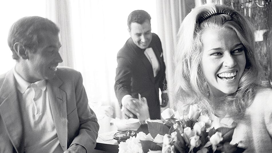 Fonda habla de las complicadas relaciones con su padre y sus maridos sin pelos en la lengua.