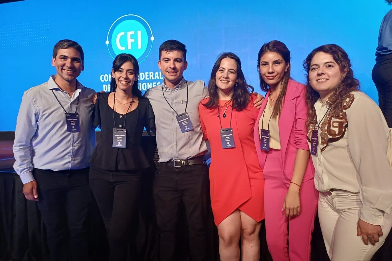 Creadores del proyecto que se quedo con el primer puesto