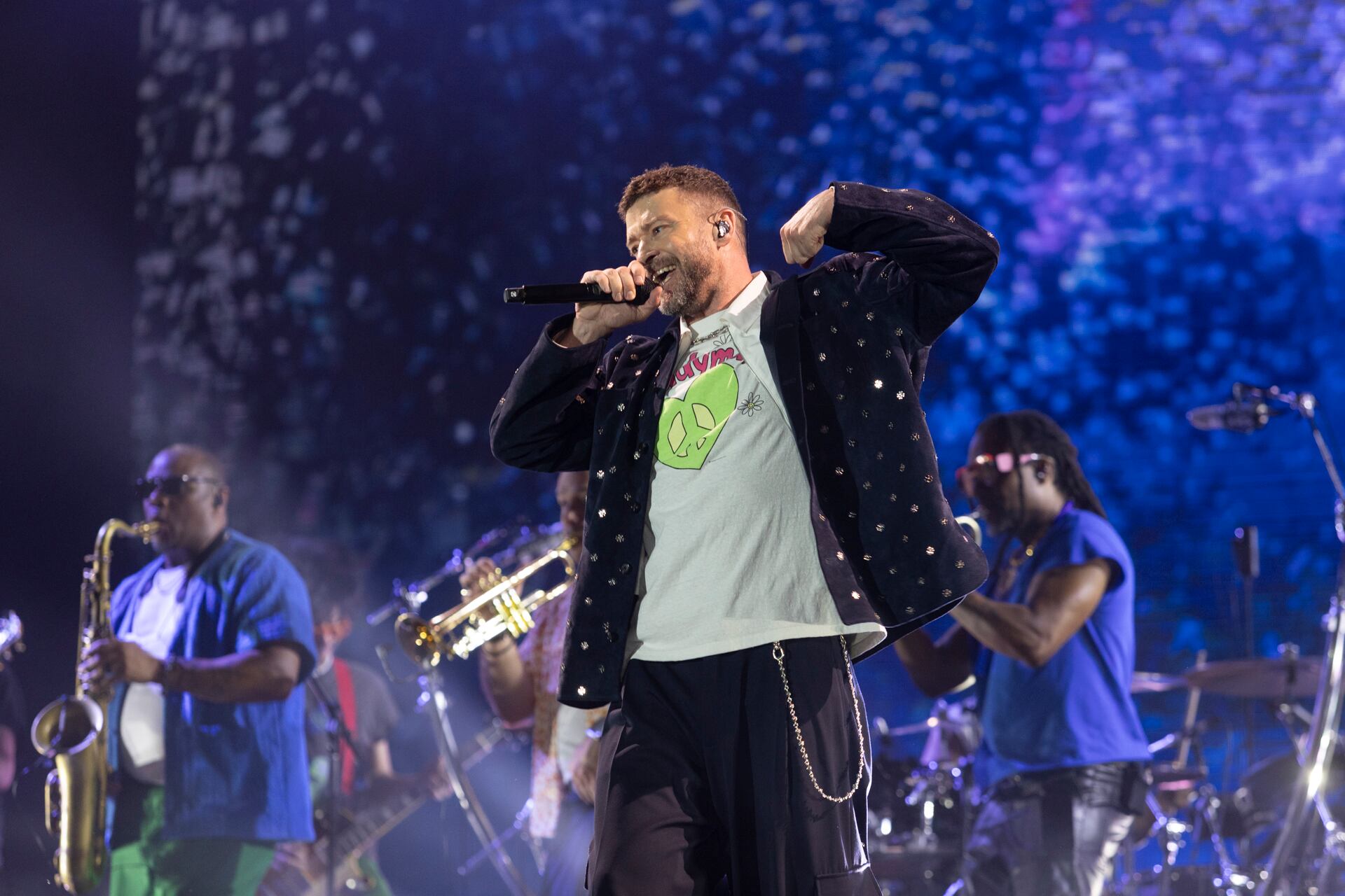 Justin Timberlake hizo alarde de sus destrezas a puro carisma