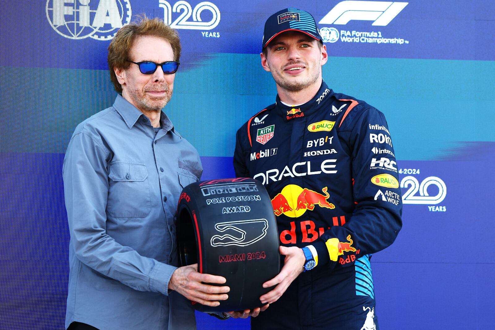 Max Verstappen celebró su sexta pole position en seis carreras