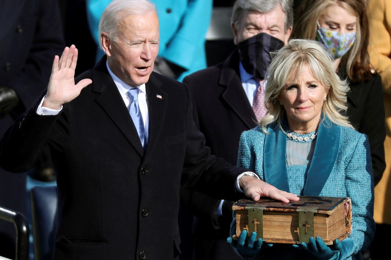 Exactamente un año atrás Biden juraba como presidente de EE.UU.
