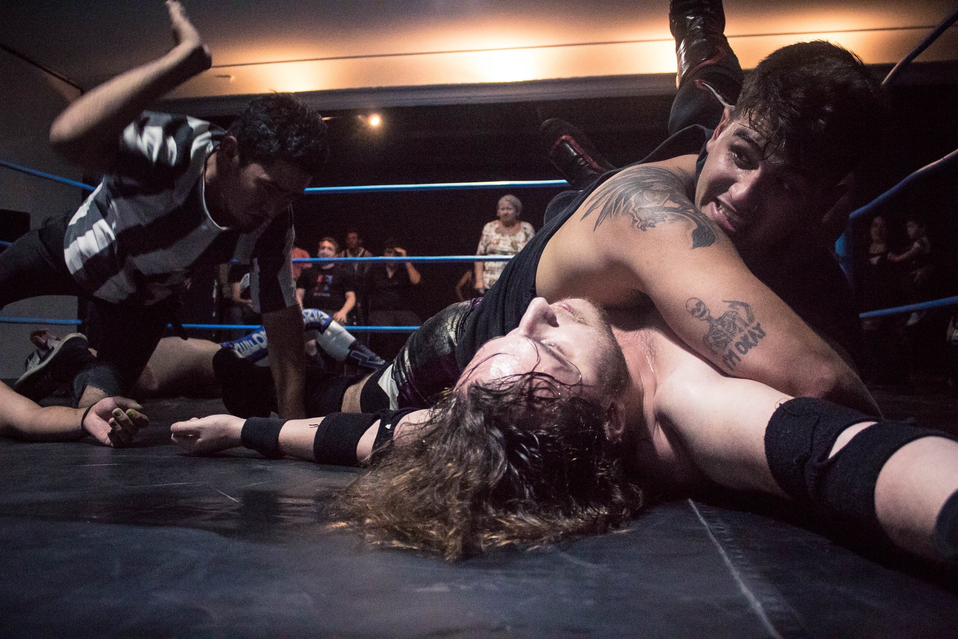 Los espectáculos de Legión Nueva Era duran un par de horas, tienen precios populares y hay birra, cómics y heavy metal