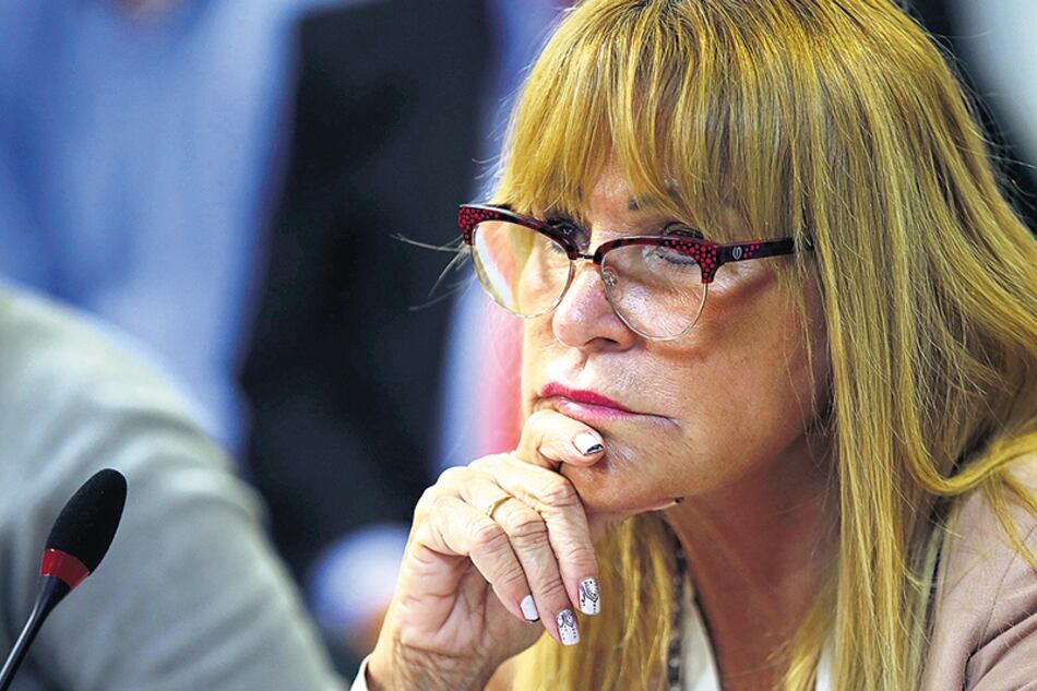 La diputada Aída Ayala debió ser internada ayer por dolores abdominales.