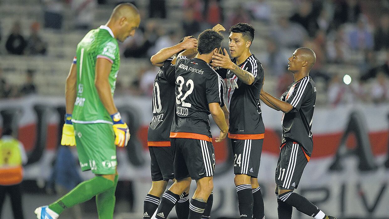 River necesitaba volver a sumar de a tres para no quedar tan lejos de Boca.