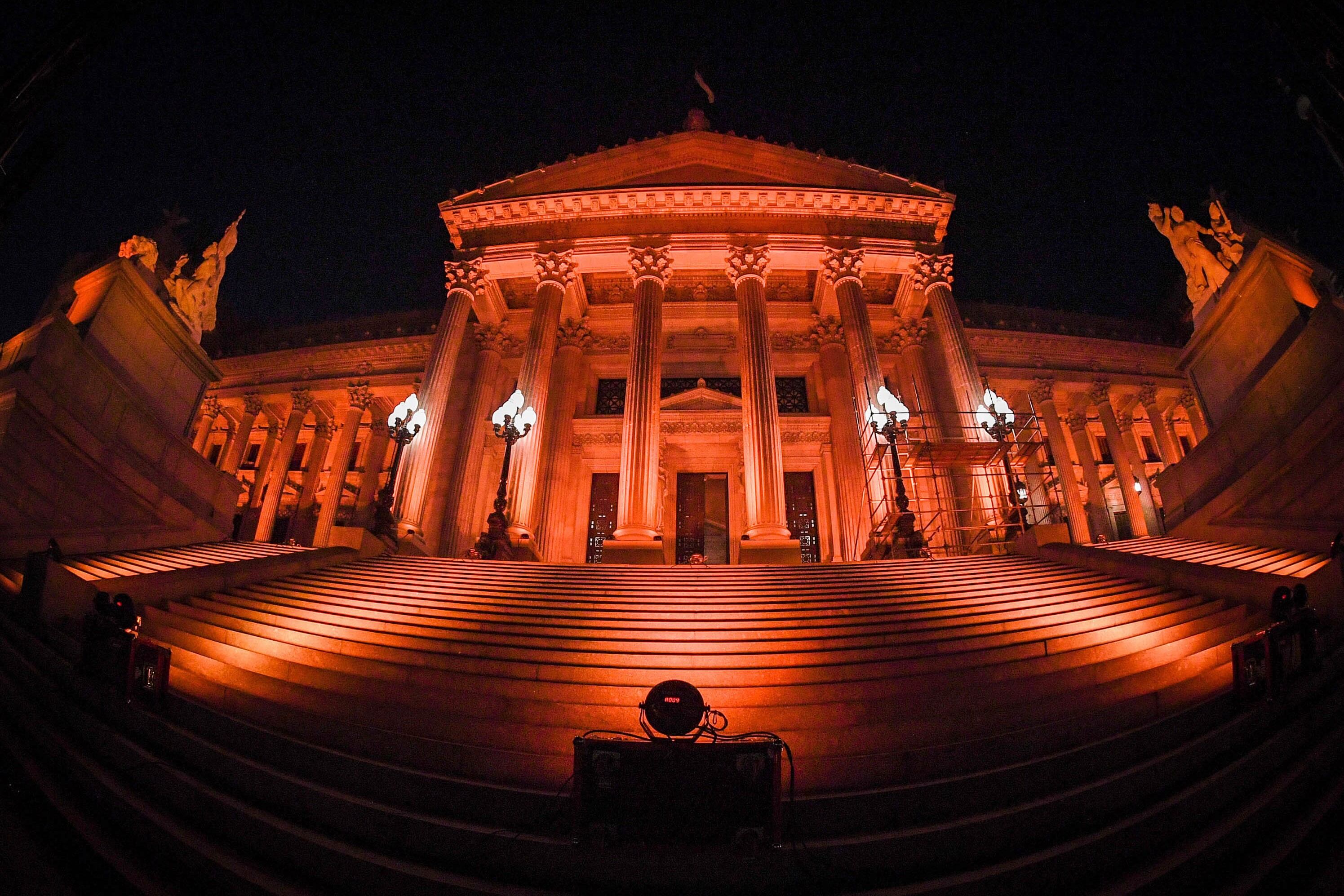 El Congreso de la Nación debe aceptar o rechazar el DNU de Javier Milei