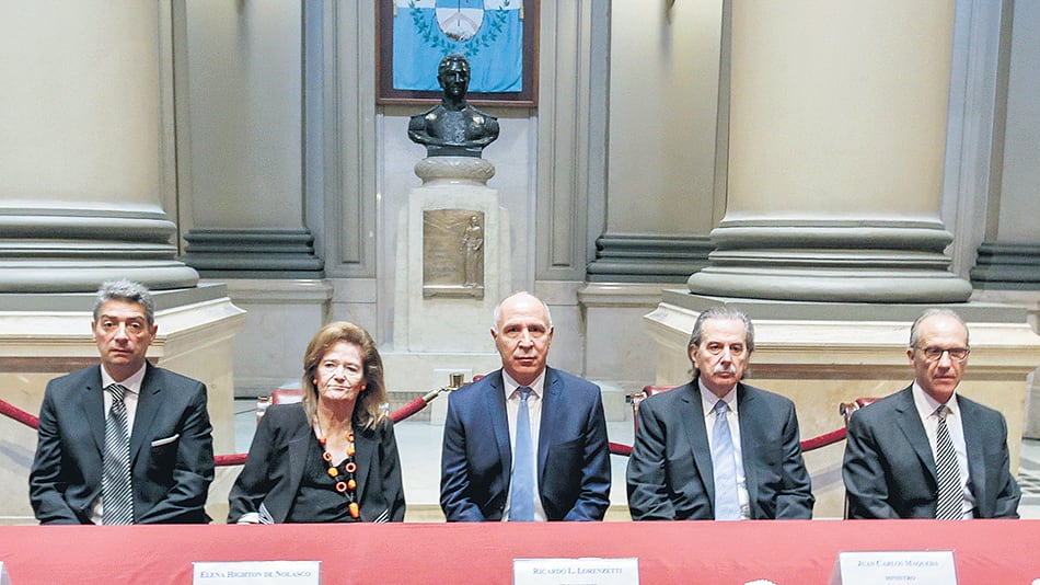 Los memoriosos aseguraban que desde 2001 la Corte Suprema no interrumpía la feria judicial para tratar un caso.