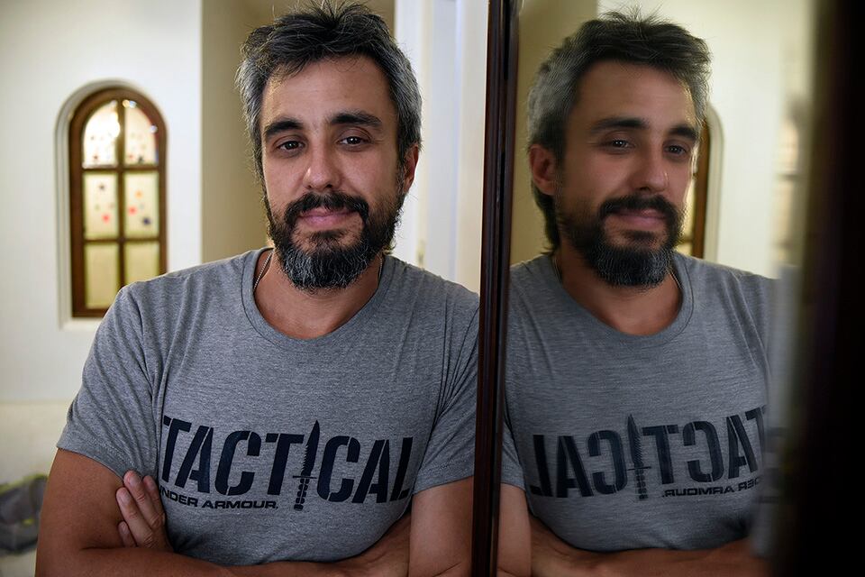 Nico Boixader se define como ilustrador autodidacta y músico.