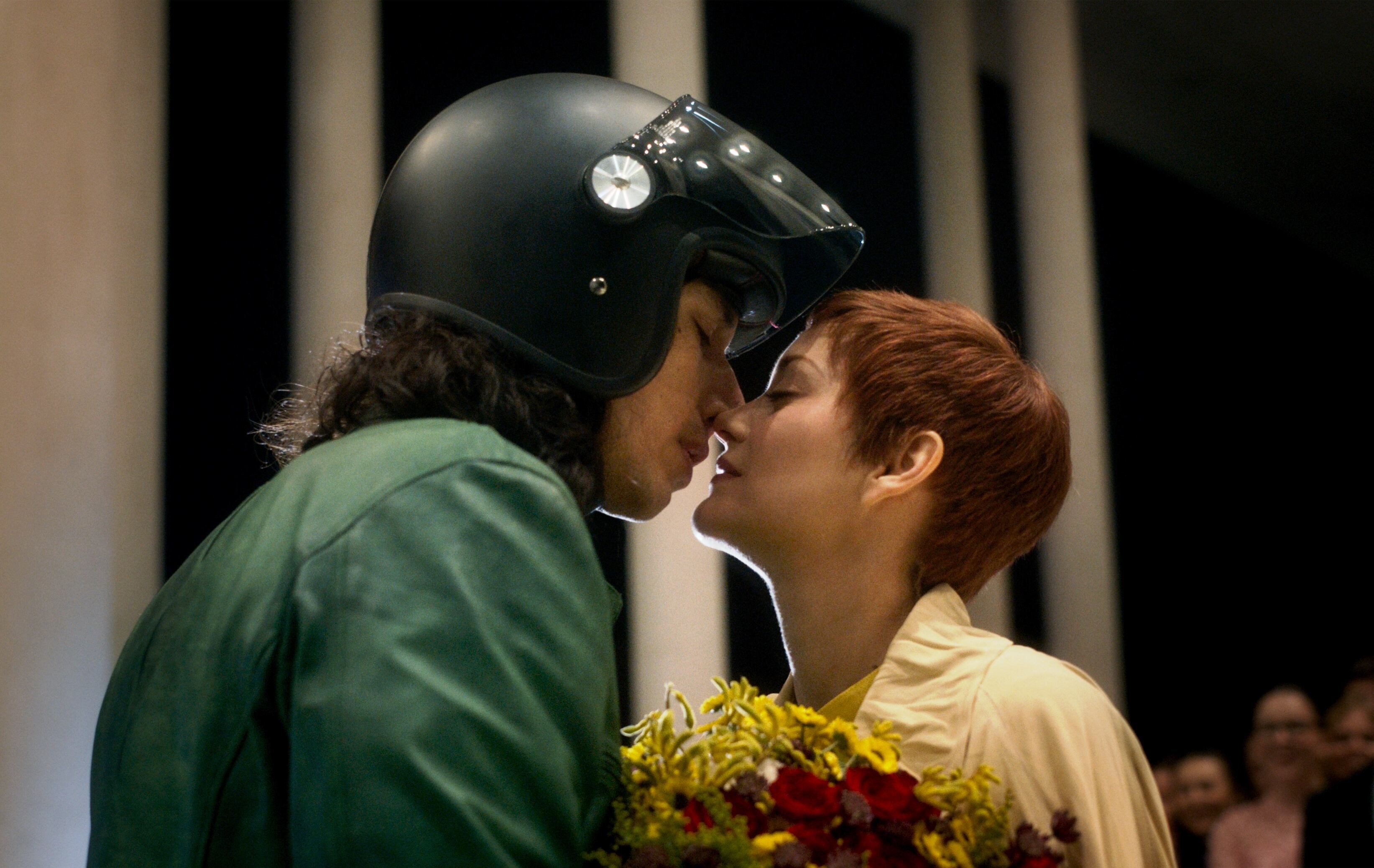 Adam Driver y Marion Cotillard: un amor imposible. 