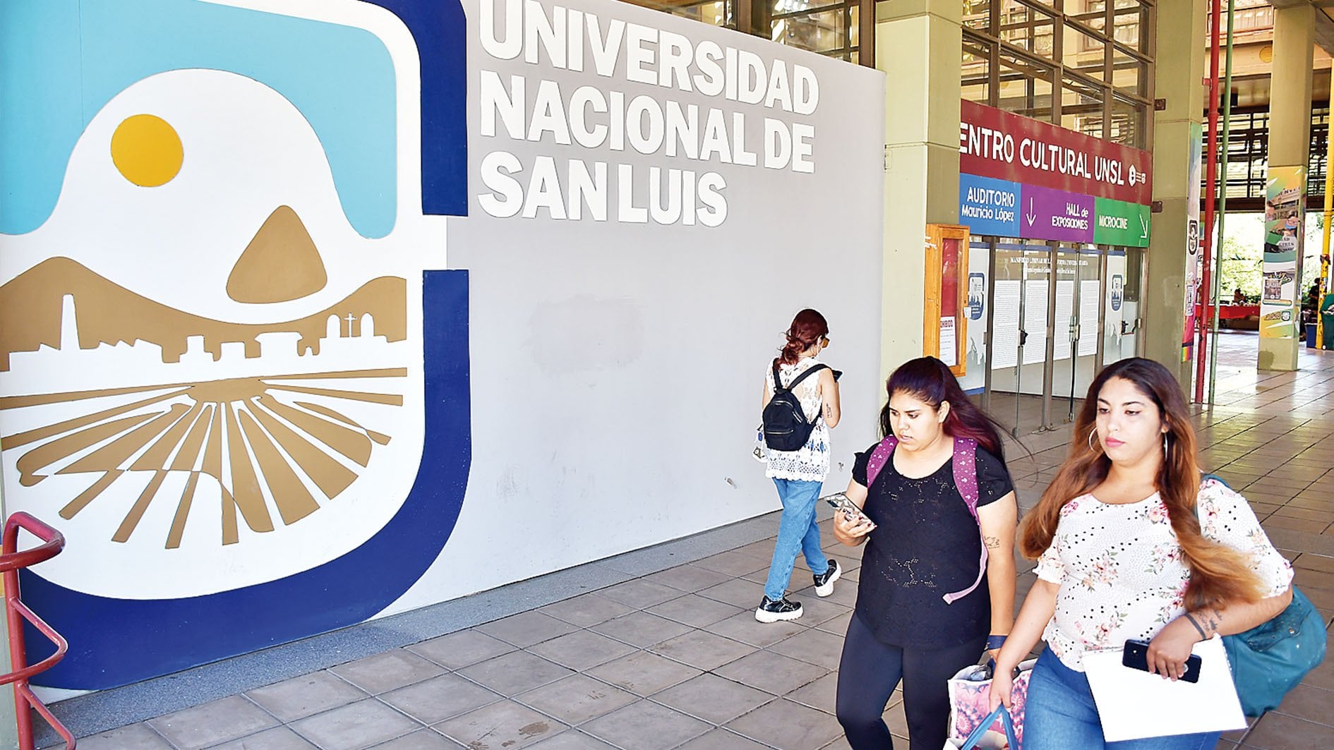 La Universidad Nacional de San Luis fue una de las que comunicó oficialmente la mala nueva.