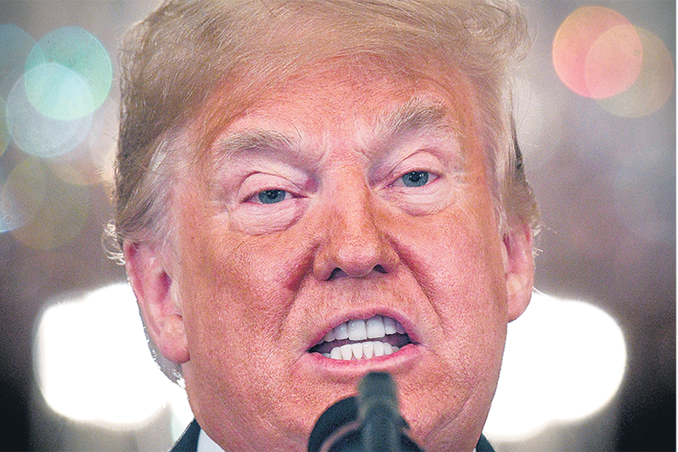 Trump se llamó a silencio por el deceso del 41º primer presidente norteamericano.