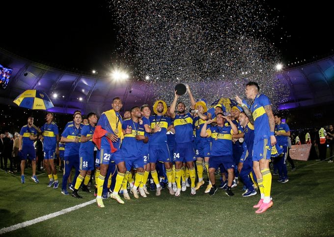 Boca gritó campeón en Santiago y podría cruzarse con River en la Supercopa