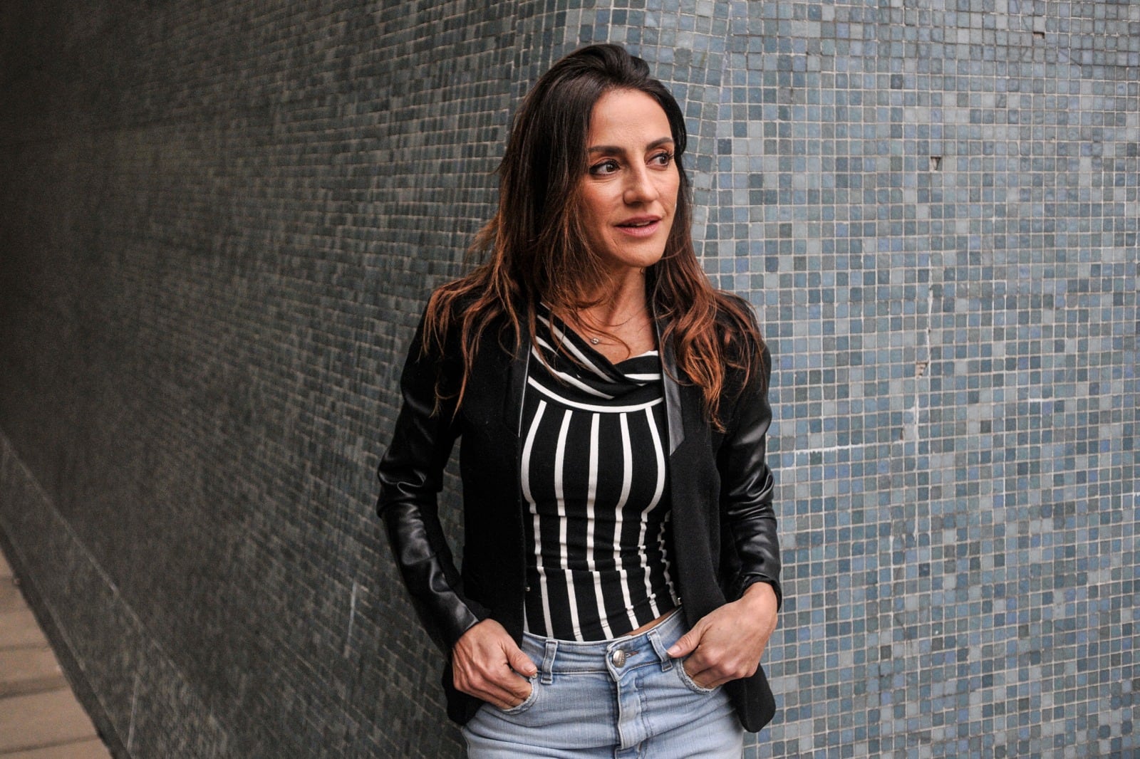 "María comprende que su hijo tiene algo extraordinario; es como un imán, la gente se le pega", dice Wexler.