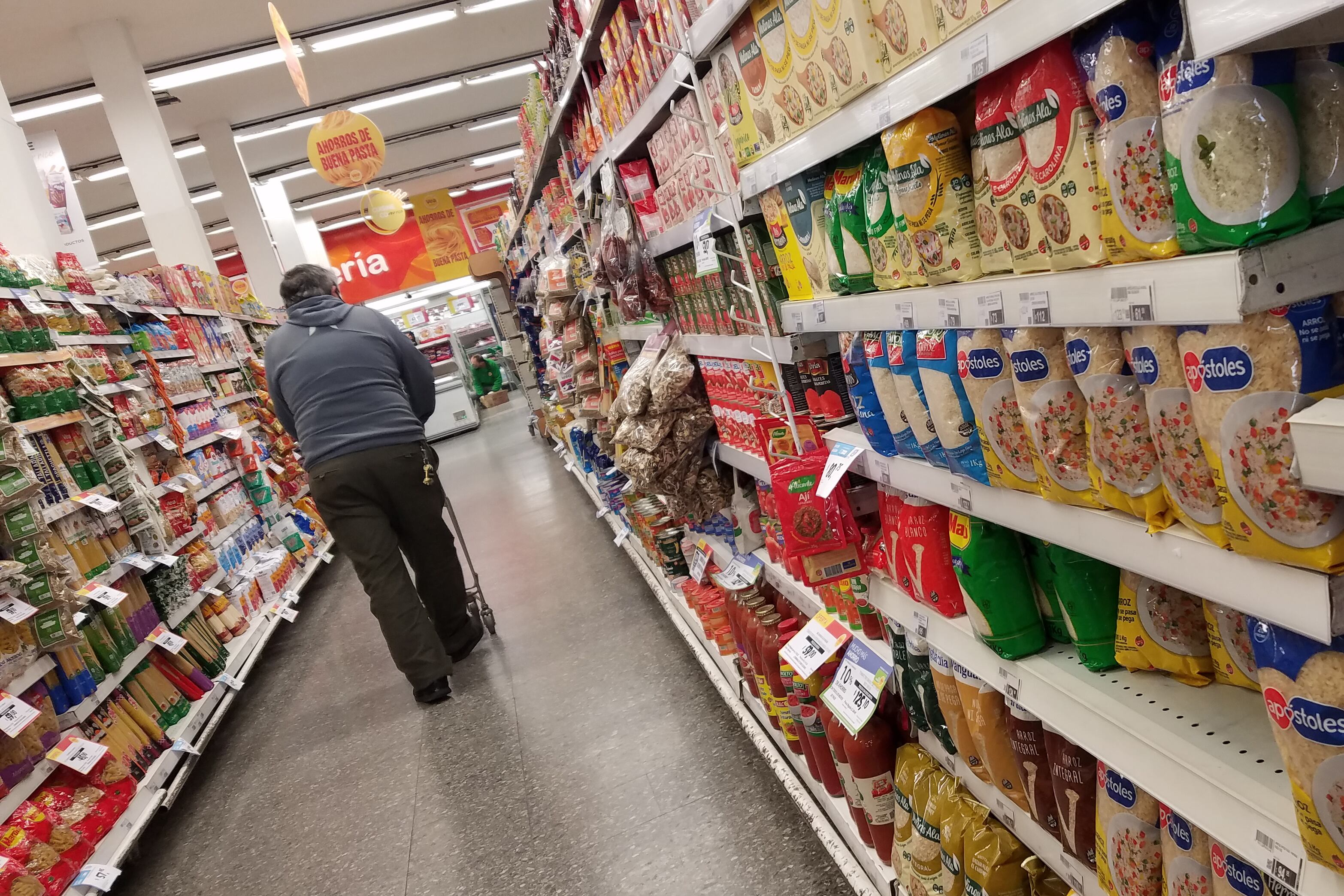 Los precios minoristas se triplicaron desde que asumió Milei.