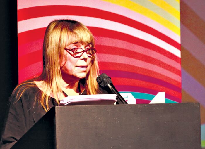 Moreno estará hoy en la sala Javier Villafañe de la feria.