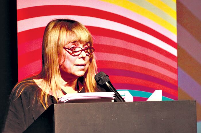 Moreno estará hoy en la sala Javier Villafañe de la feria.