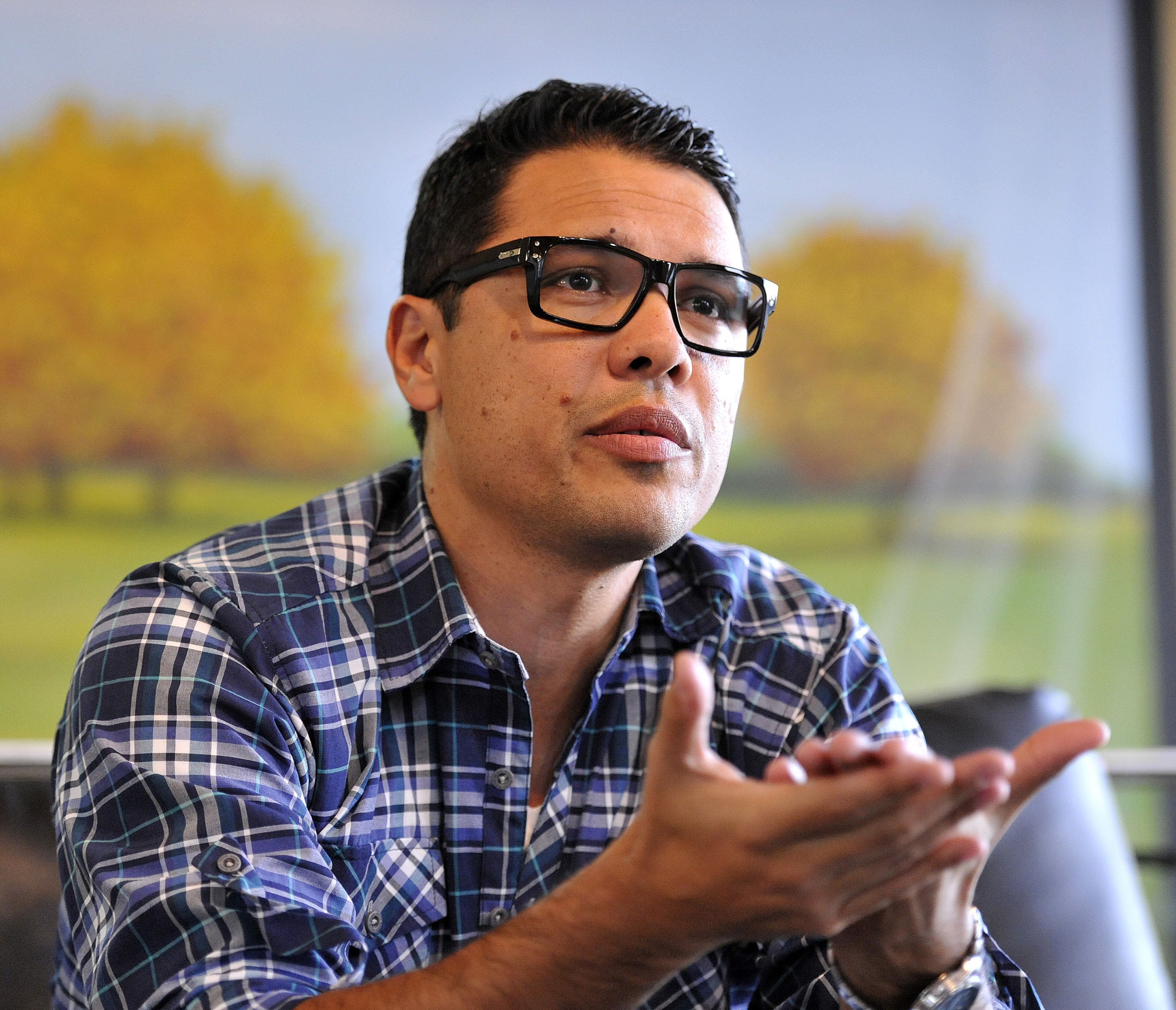 El intendente de Funes, Barreto, debe dejar el cargo.