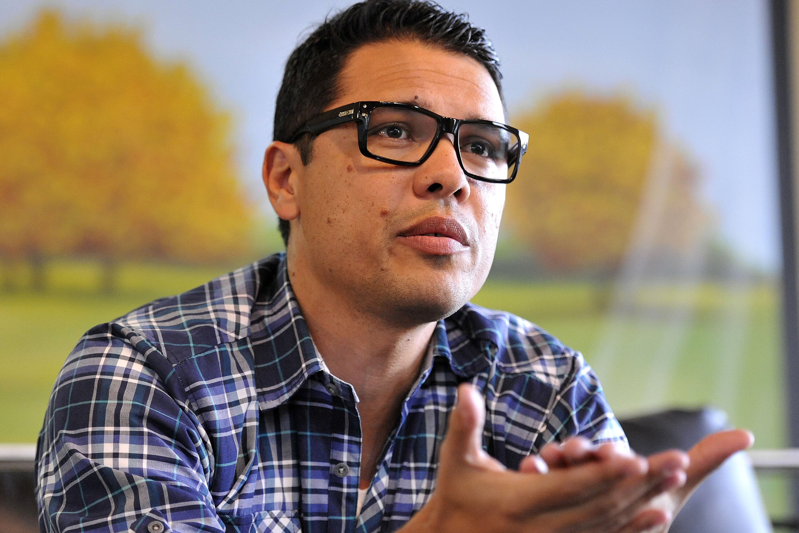 El intendente de Funes, Barreto, debe dejar el cargo.