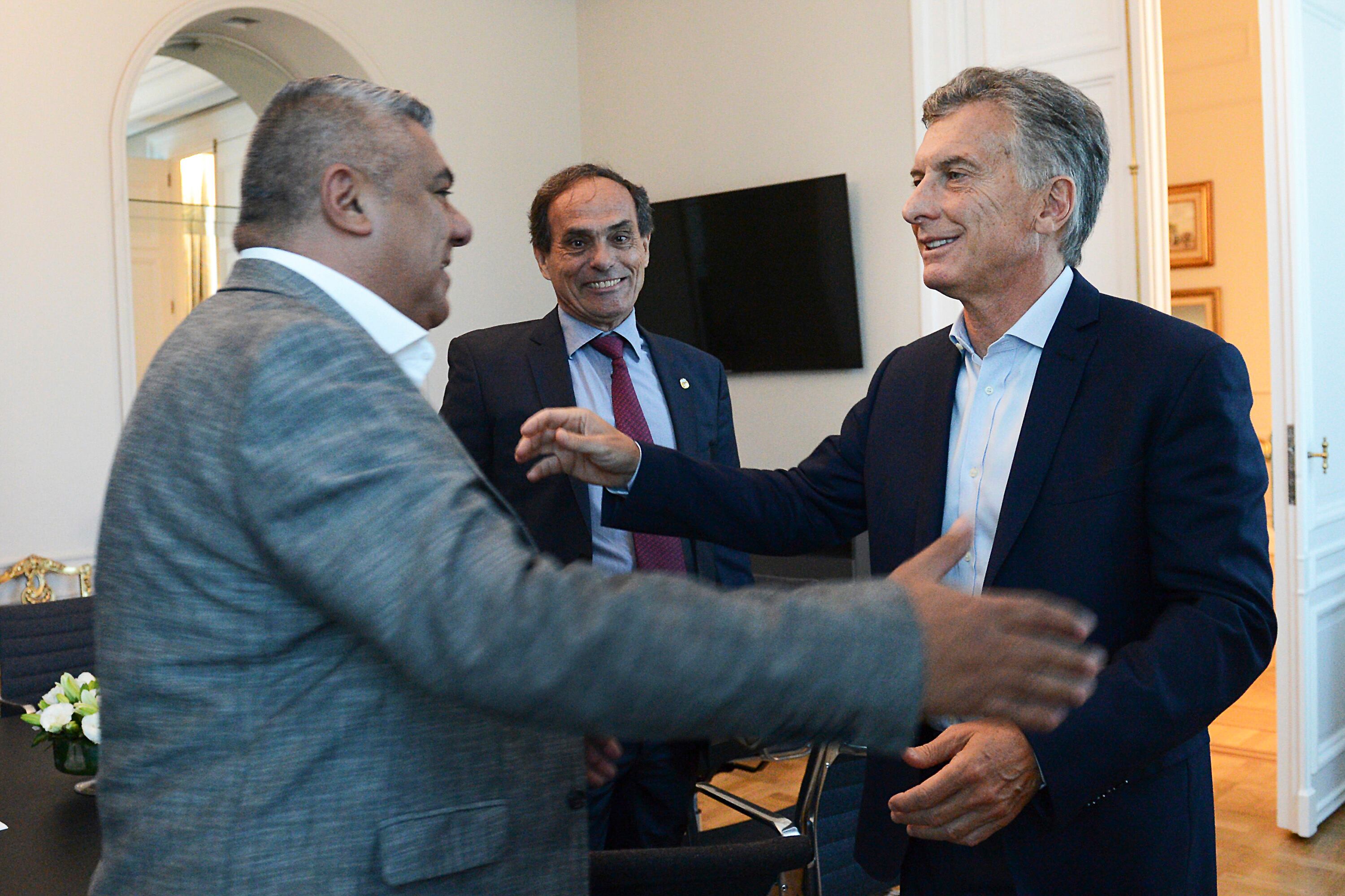 Tapia y Macri. Por ahora, la batalla la gana el presidente de la AFA