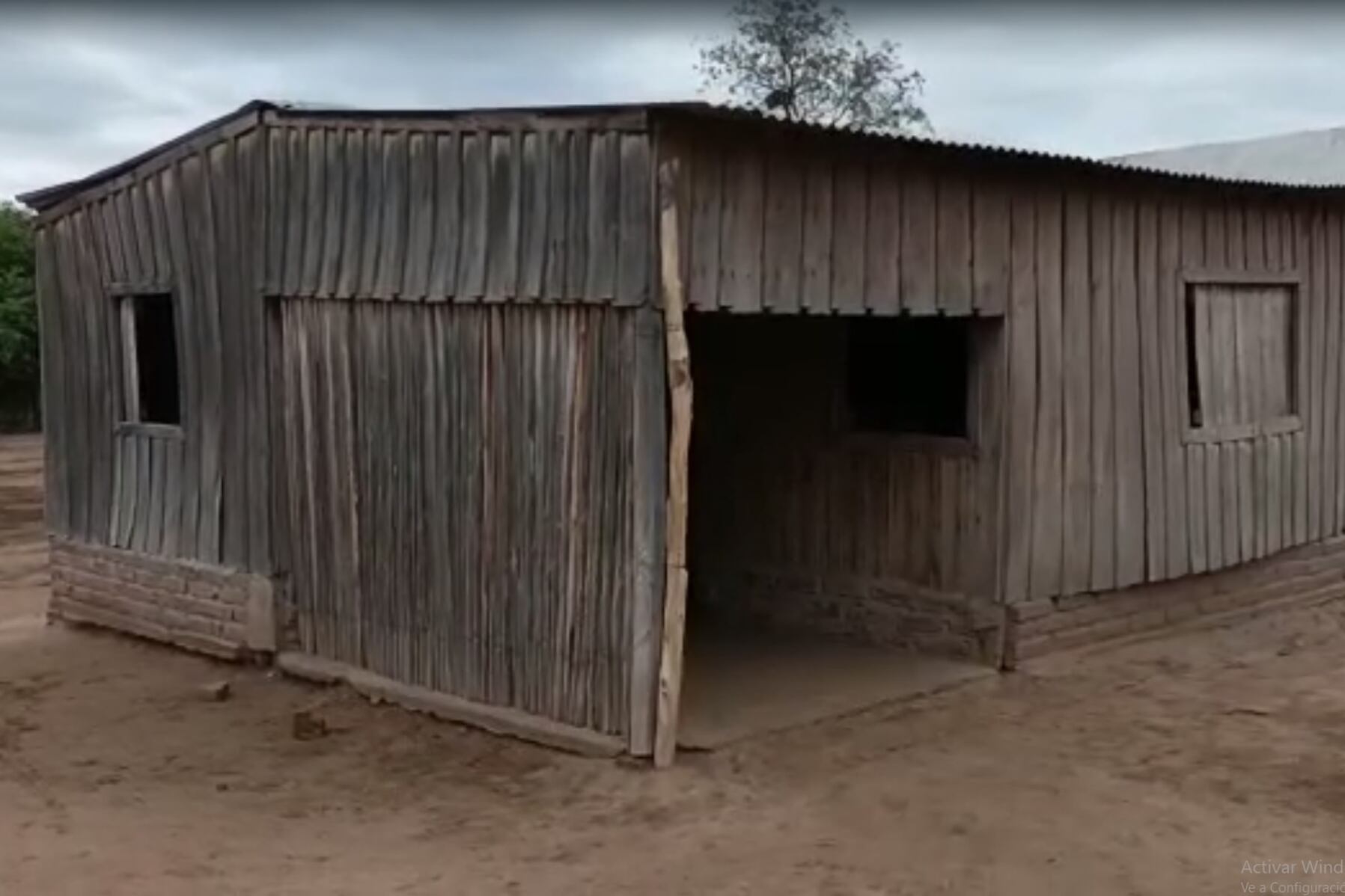 La casilla donde estudian los niños y niñas de La Esperanza.