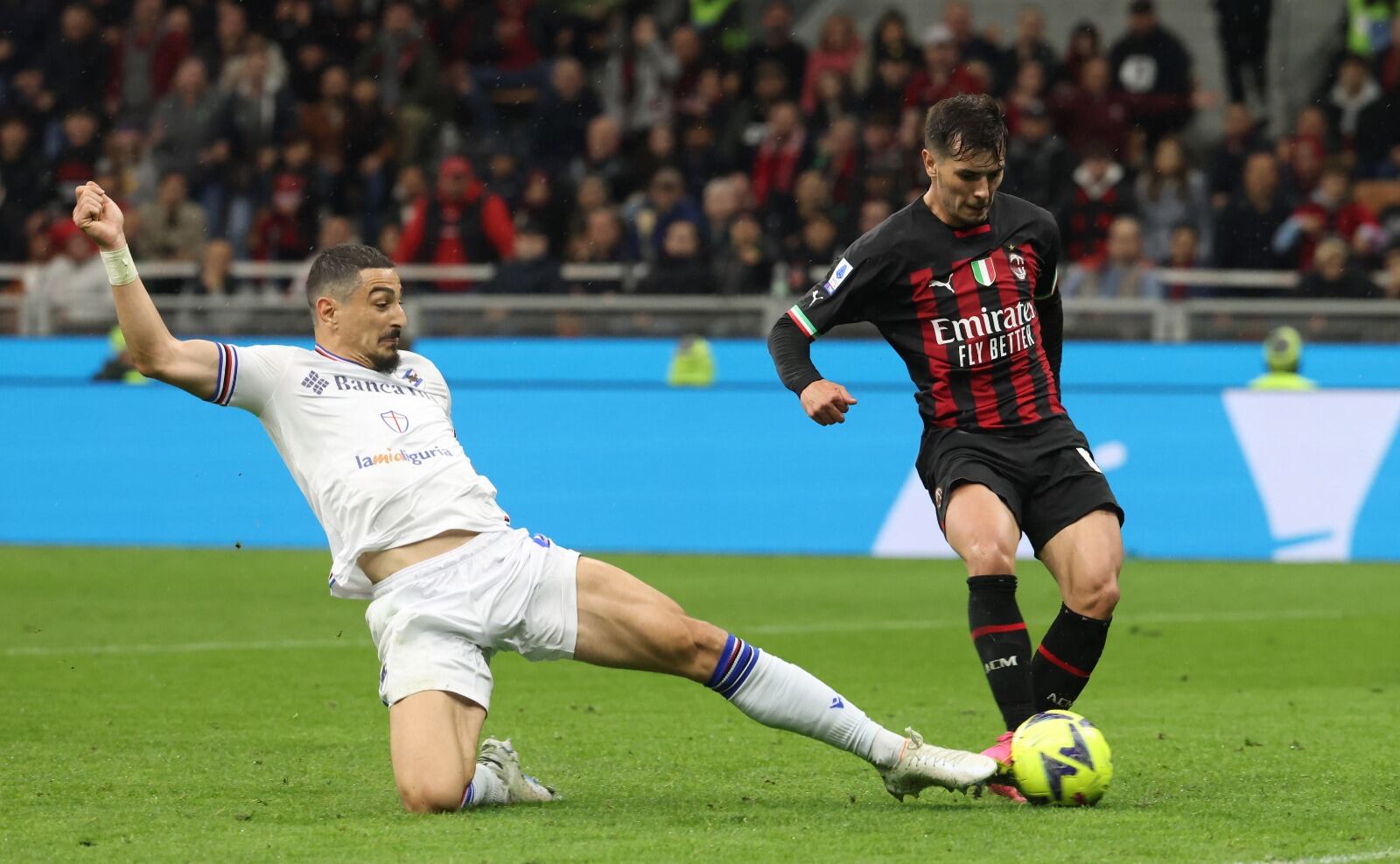 Milan venía de quedar eliminado ante el Inter en la Champions