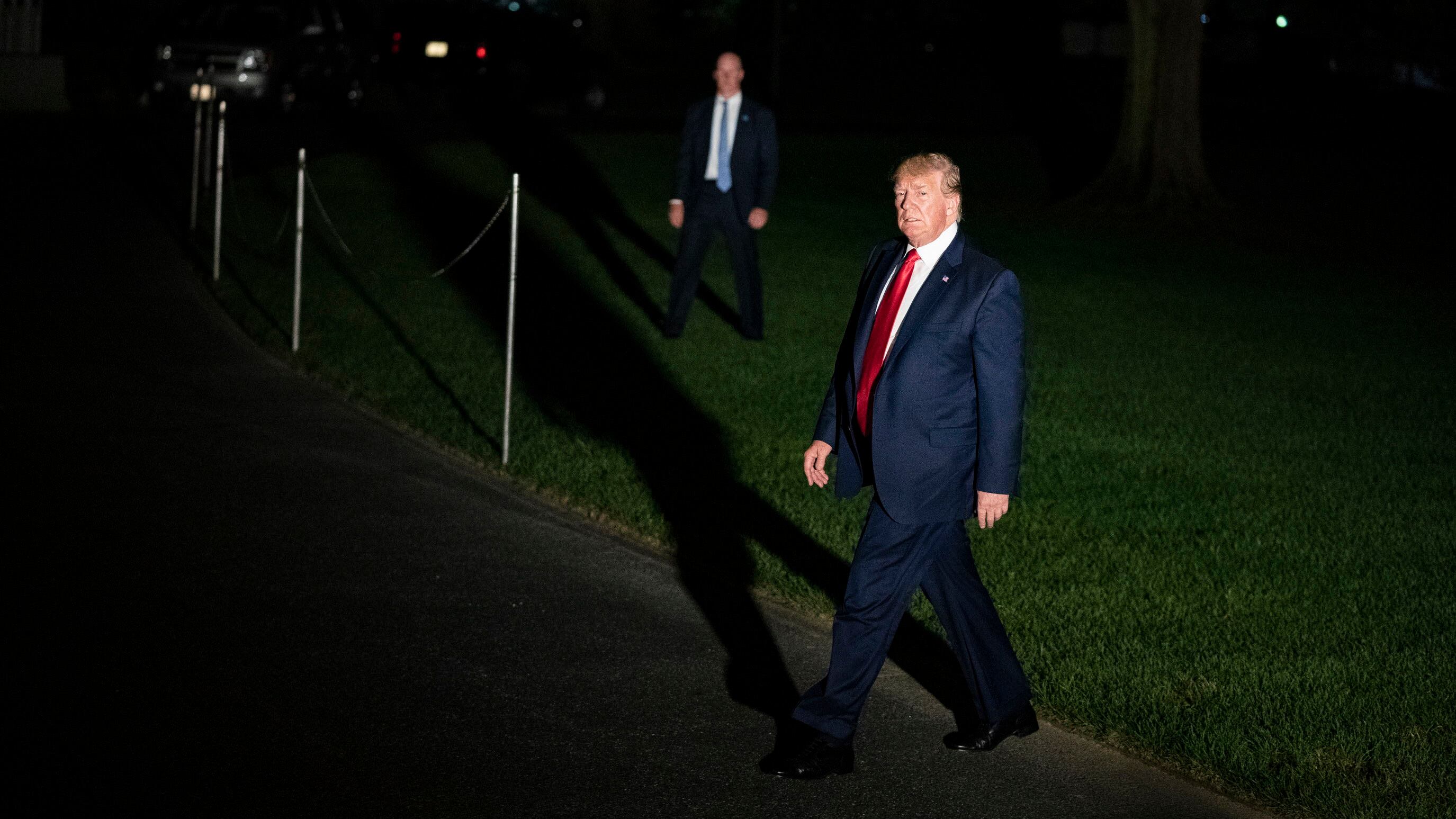 Trump anunció redadas masivas a inmigrantes ilegales.