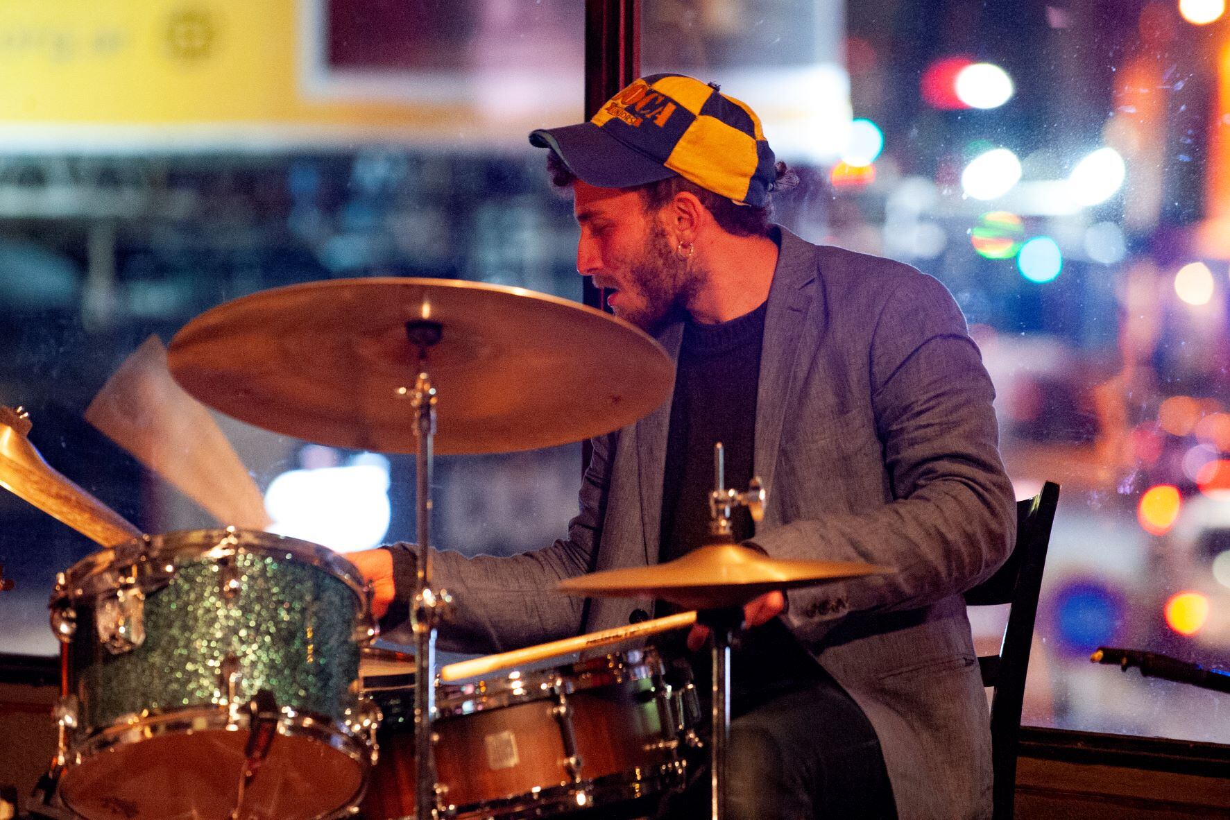 "Costanera" se titula el debut discográfico de Nacho Moze, estrenado en plataformas el año pasado.