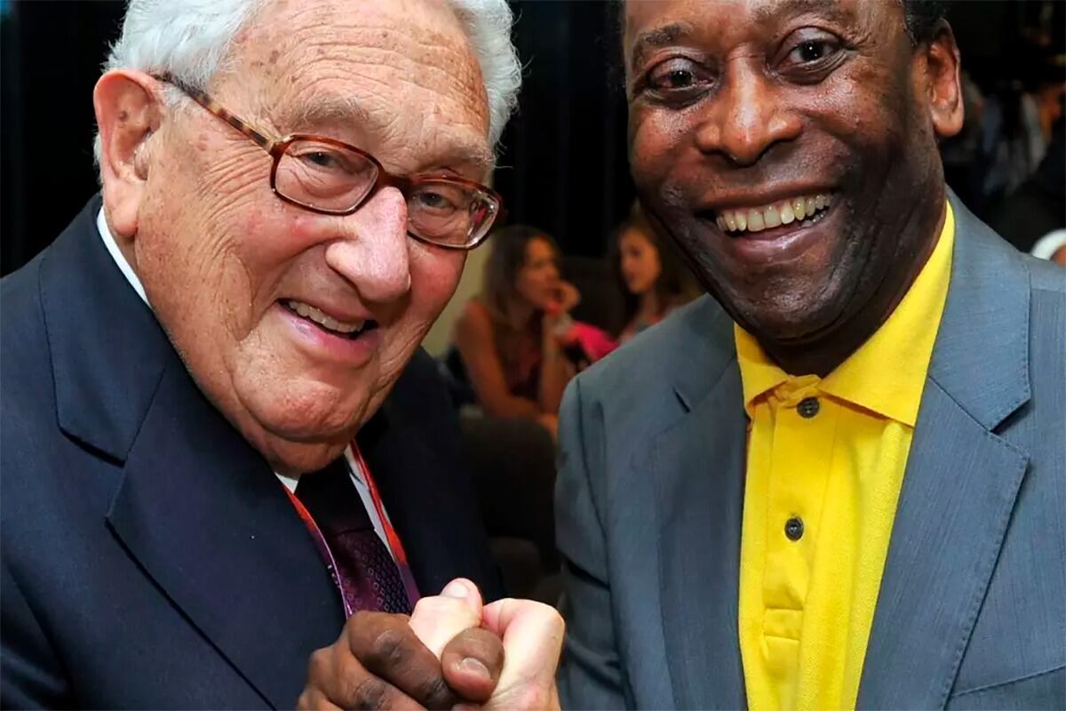Kissinger y Pelé, socios cuando el brasileño fue a la Liga de Estados Unidos