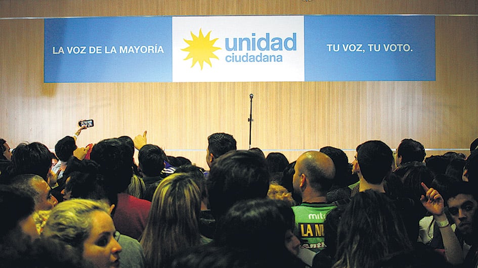 La campaña de Unidad Ciudadana estará centrada en presentar la elección de octubre como si fuera un ballottage.