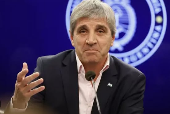 Caputo se autopercibe patriota.