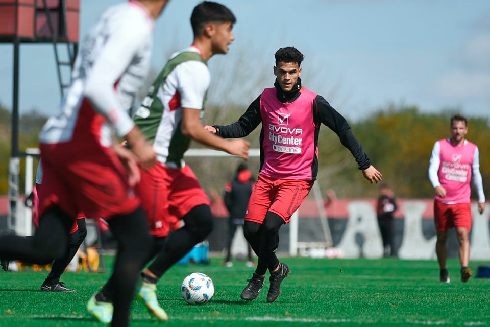 Cristian Ferreira vuelve a ser titular con Unión.