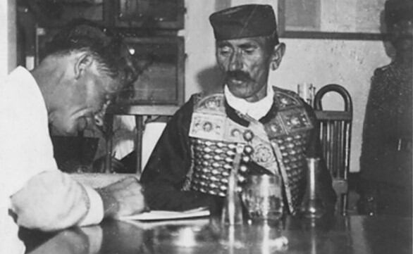 Milman Parry, buscando a Homero en los Balcanes.