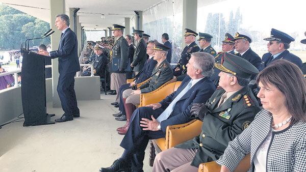 El presidente Mauricio Macri realizó el anuncio durante el acto por el Día del Ejército.