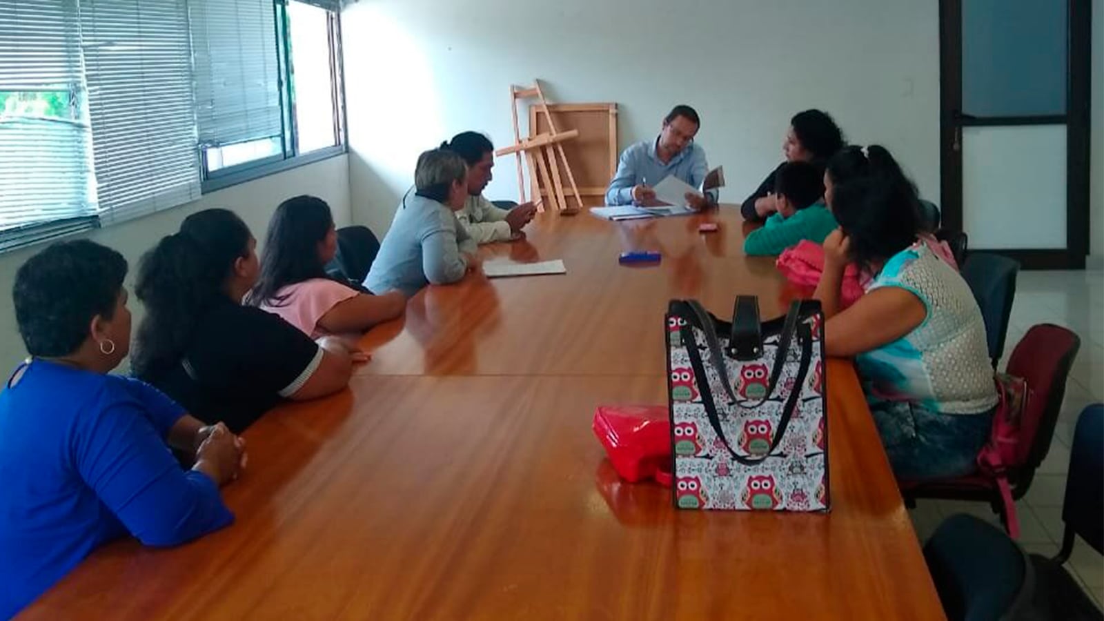 Pancetti junto a representantes vecinales