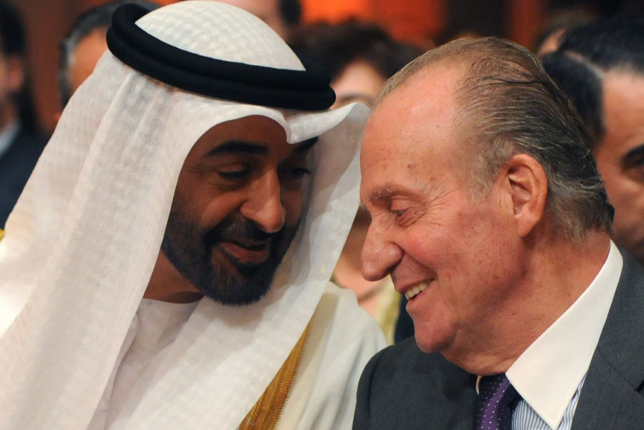 El exrey Juan Carlos abandonó España tras desatarse un éscandalo por supuestos actos de corrupción.