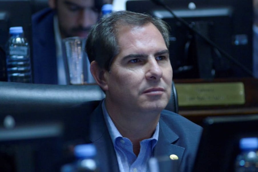 Santiago Roberto presentó un pedido de informes a la legislatura por los chicos que perdieron el contacto con la escuela durante la cuarentena.