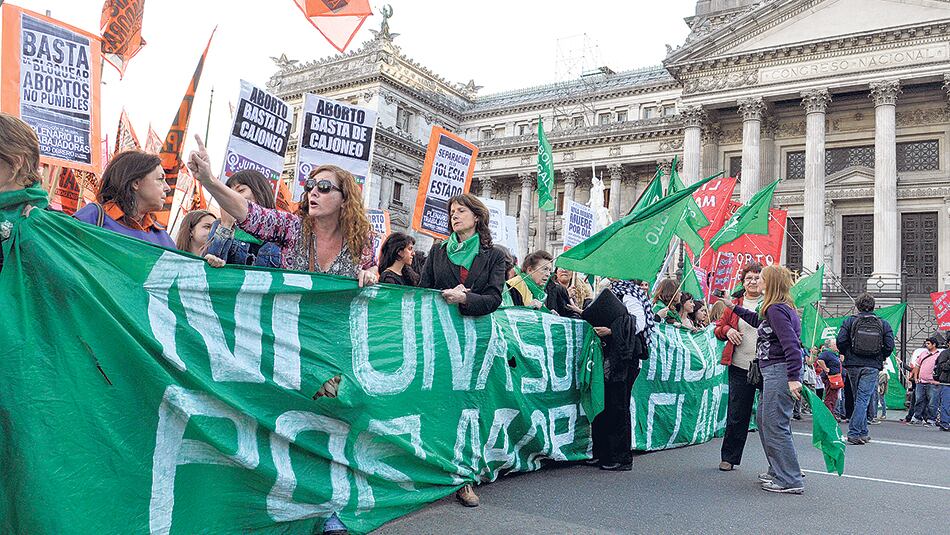 La militancia feminista logró instalar el debate por el aborto en la sociedad.