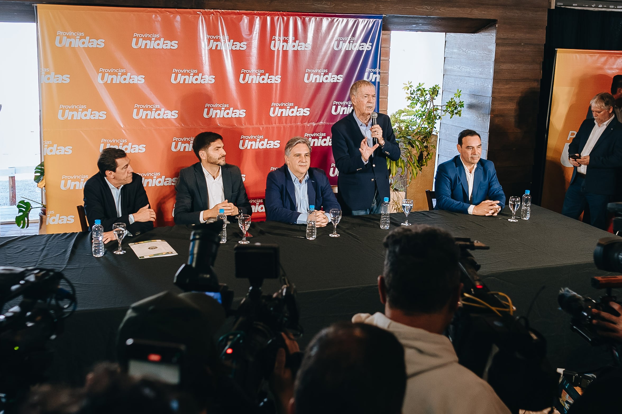 Provincias Unidas podría sumar 27 representantes, un buen número para la "gobernabilidad" libertaria.