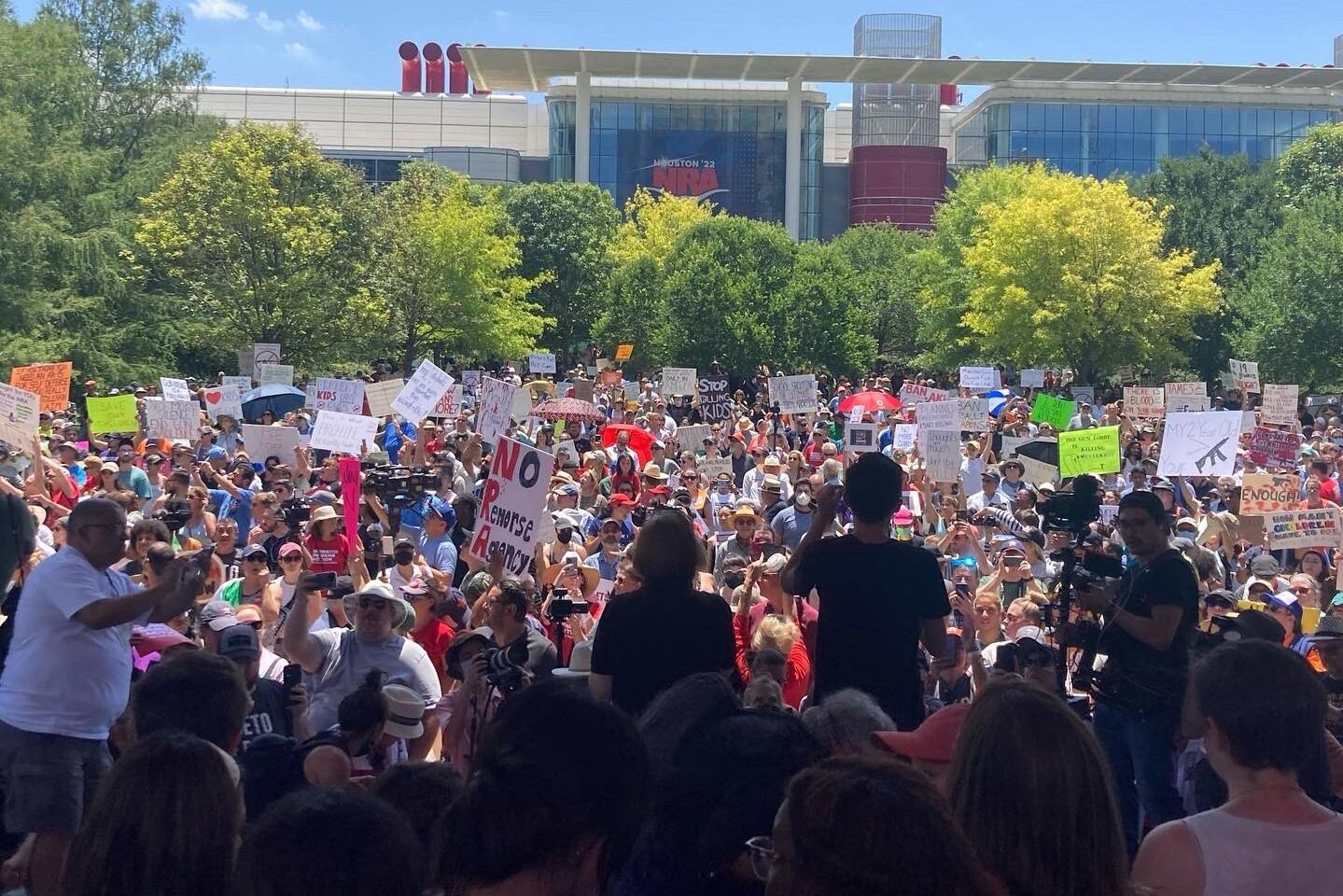 Twitter: March for Our Lives Twitter oficial.