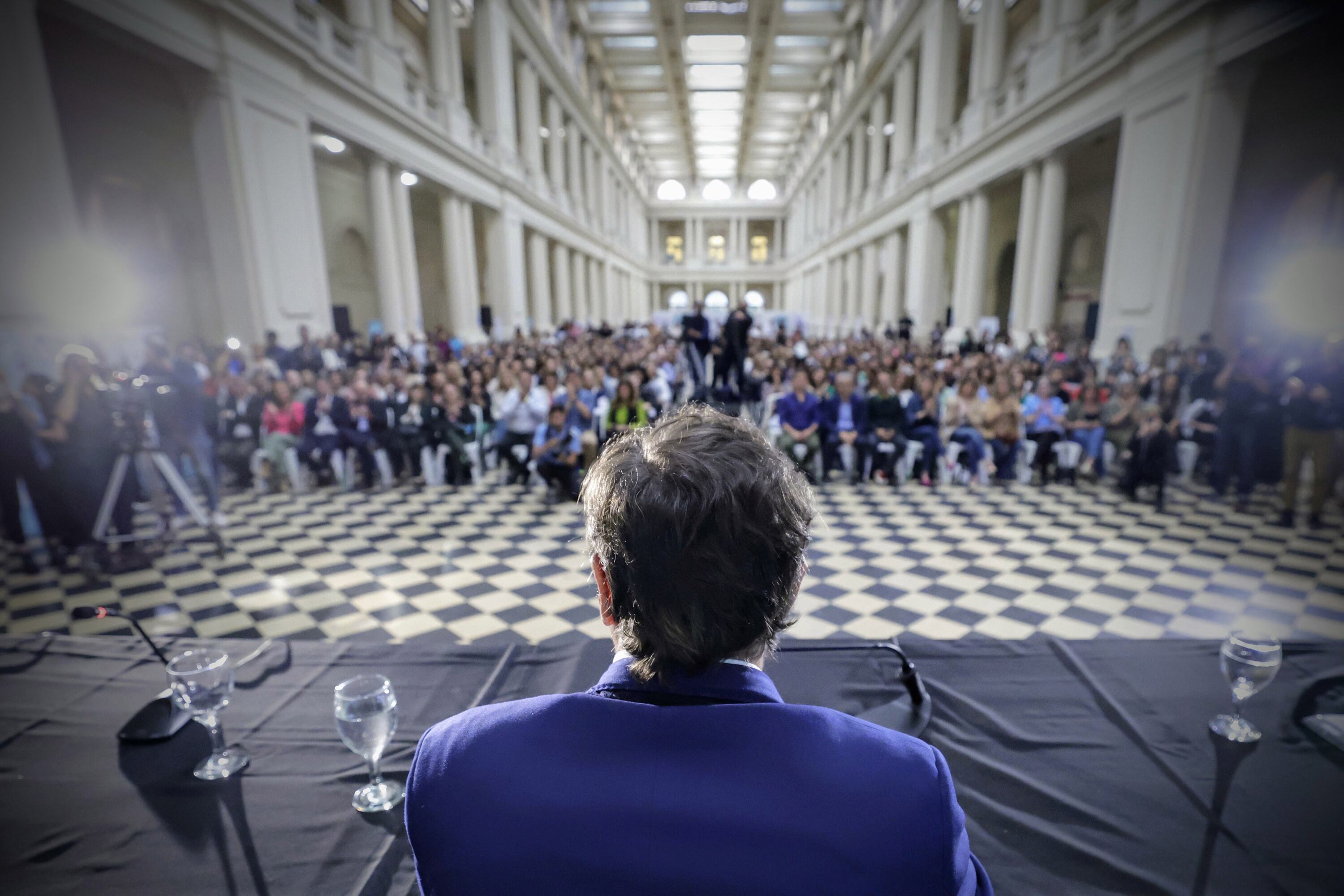 Kicillof ante el primer Congreso Provincial de Educación Sexual Integral.
