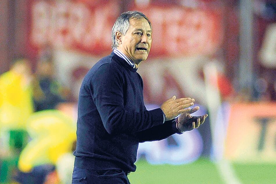 Holan: “Ambos llegamos con bajas”.