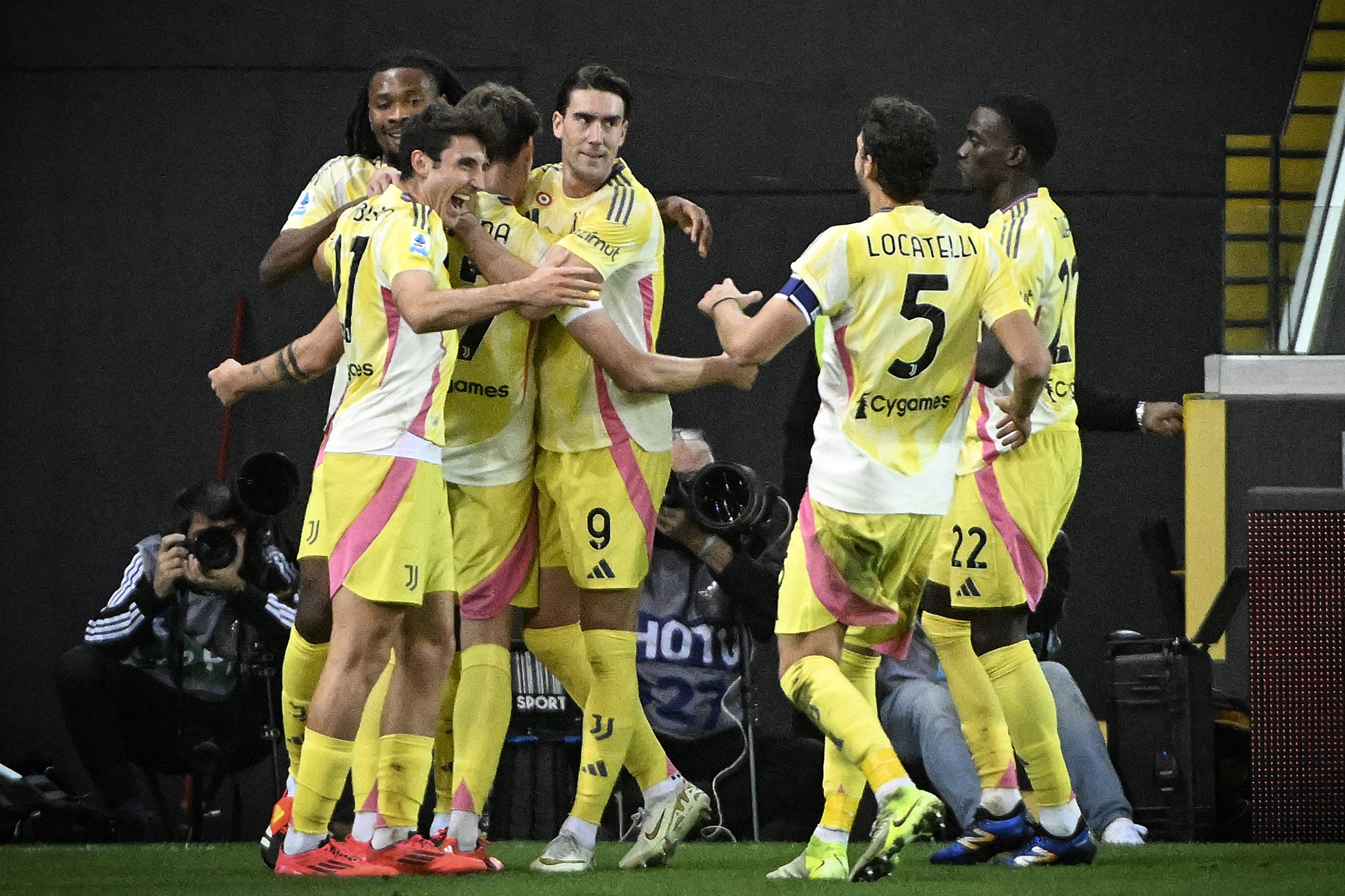 La Vecchia Signora celebra el triunfo que la ubica en el podio