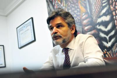 Daniel Filmus supera a los demás postulantes antes de definir las candidaturas.