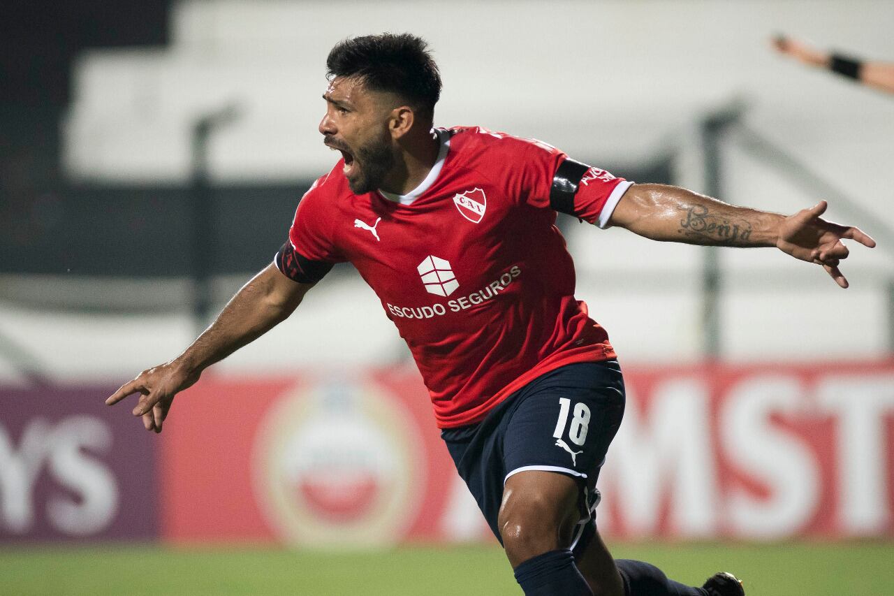 Romero, capitán y goleador del Rojo.