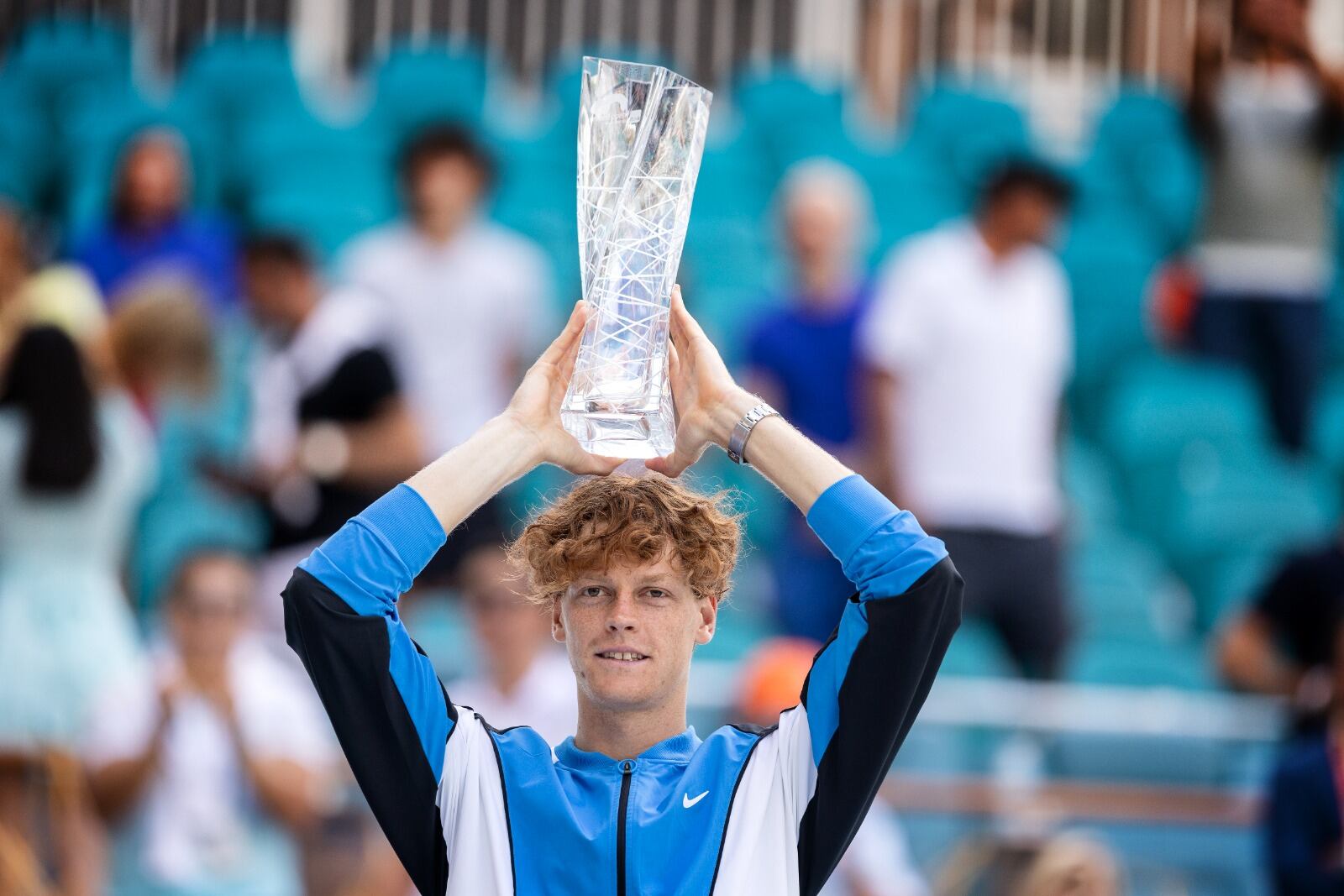 Sinner sumó su tercer trofeo del año