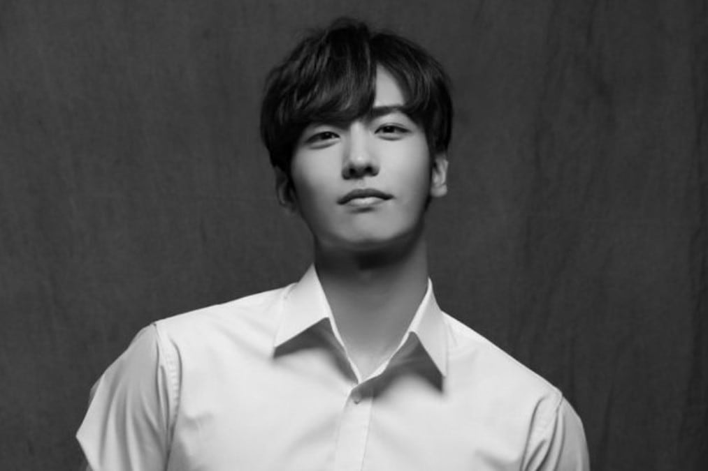El actor surcoreano Lee Ji Han murió en la estampida durante los festejos de Halloween en Seúl. Foto: 935 Entertainment.